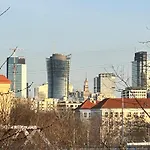 Lägenhet Dworzec Zachodni Wielunska *